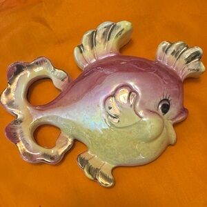 Vintage Bradley ceramic fish wall
Pocket made In japan